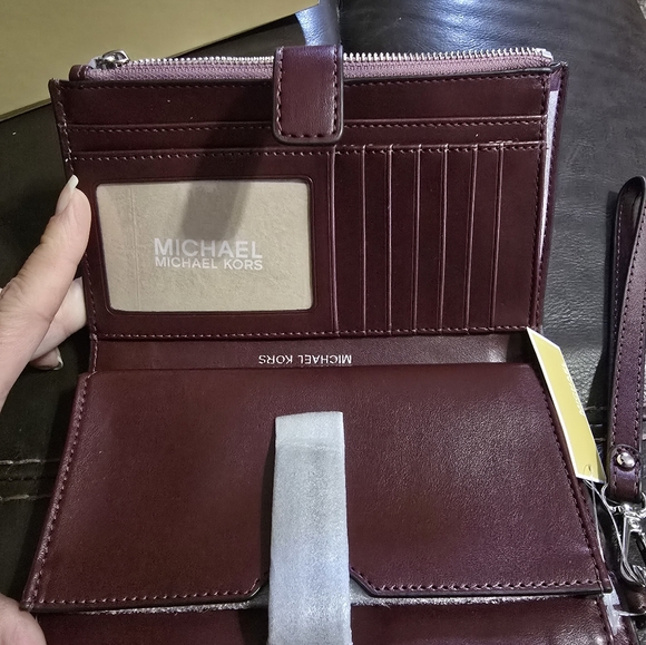Michael kors wallet - Picture 3 of 6